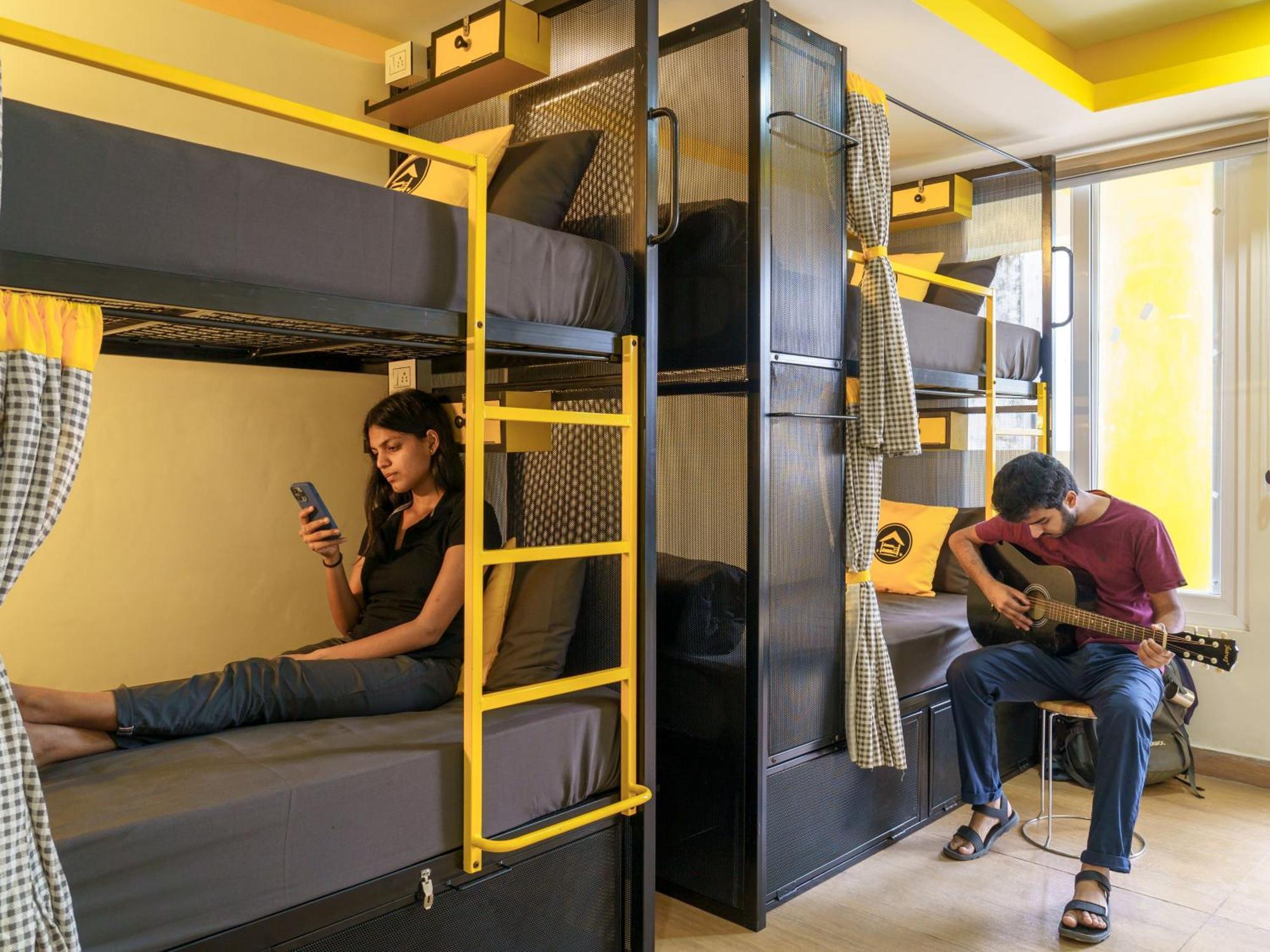 The Hosteller デヘラードゥーン エクステリア 写真