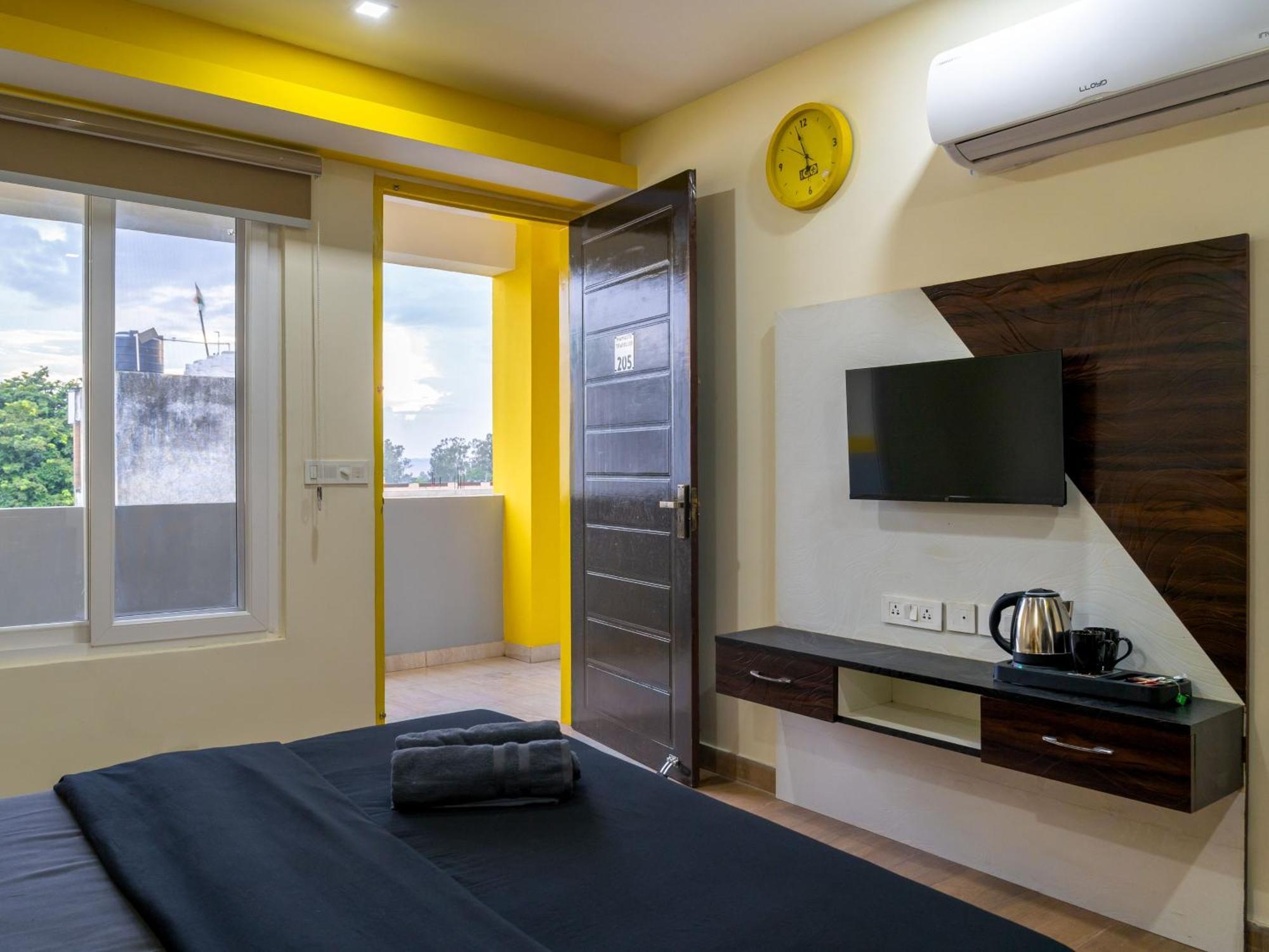 The Hosteller デヘラードゥーン エクステリア 写真