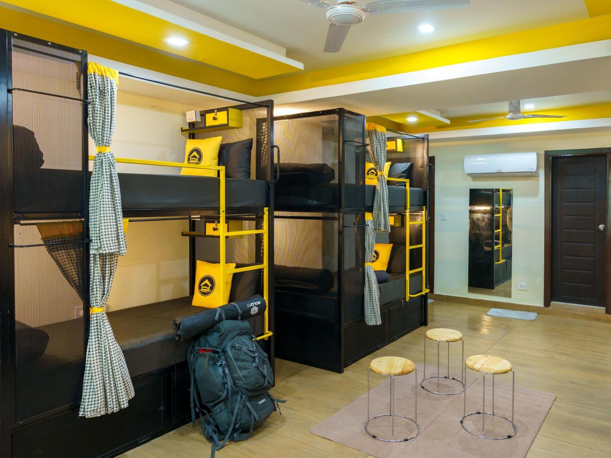 The Hosteller デヘラードゥーン エクステリア 写真