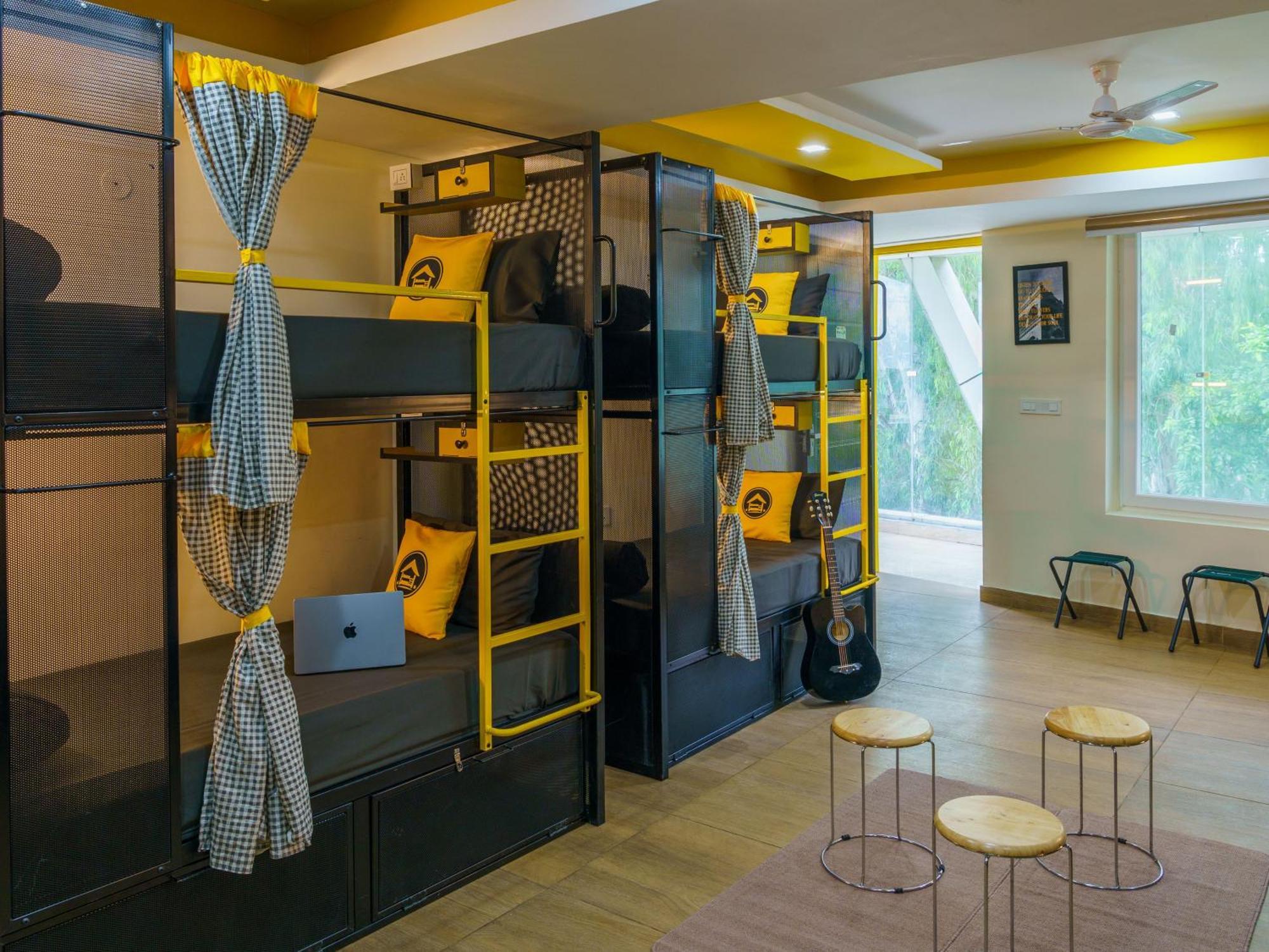The Hosteller デヘラードゥーン エクステリア 写真
